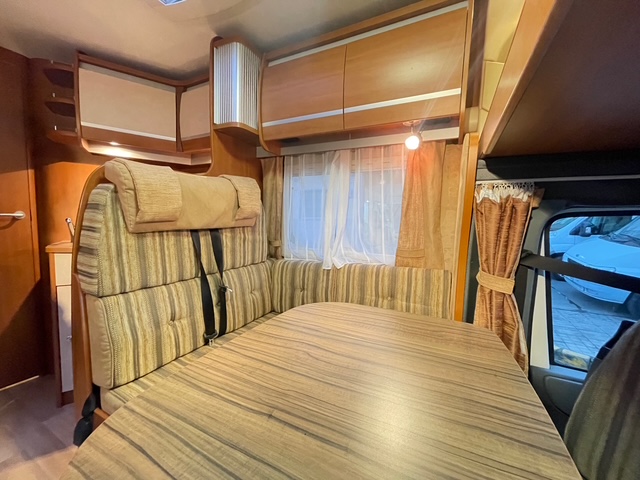 FORD TRANSIT CHAUSSON WELCOME 35