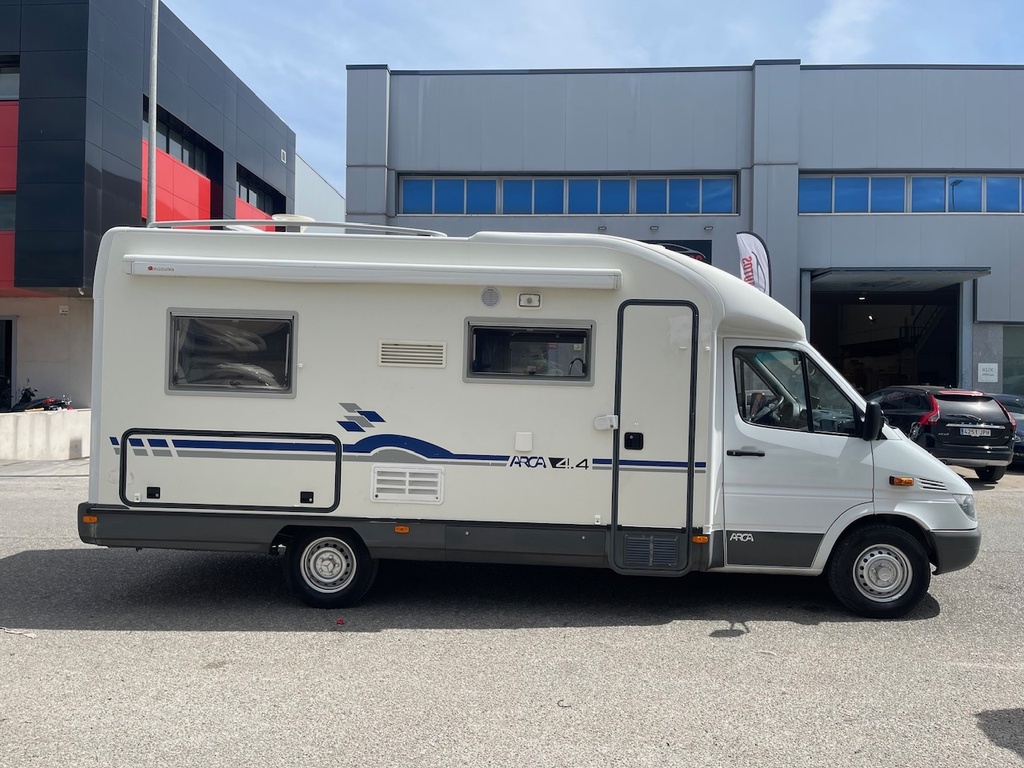 MERCEDES SPRINTER ARCA 1